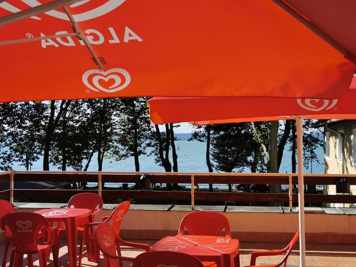 Bf Hotel Balatonföldvár Zewnętrze zdjęcie