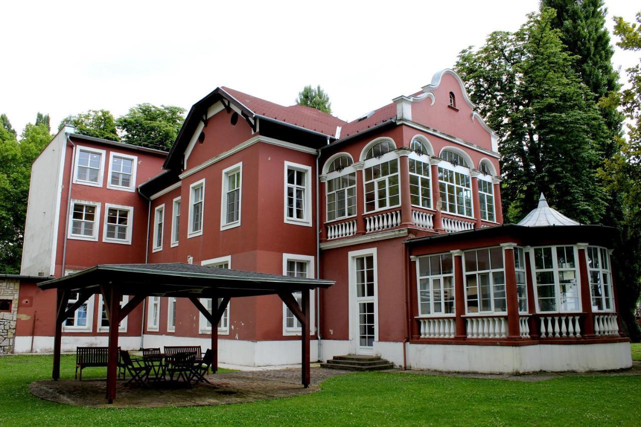 Bf Hotel Balatonföldvár Zewnętrze zdjęcie